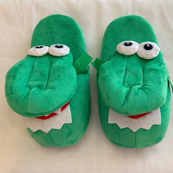 not act Other - Slippers